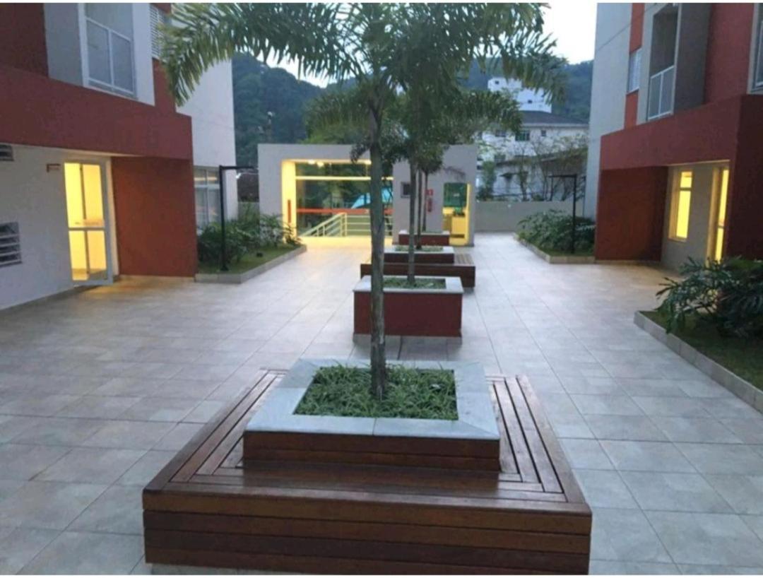 Condominio Villa Di Fiori Ap 72 Γκουαρούχα Εξωτερικό φωτογραφία